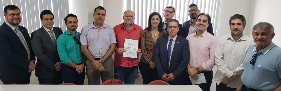 DEPUTADO JOÃO DANIEL RECEBE ADVOCACIA PÚBLICA EM SERGIPE