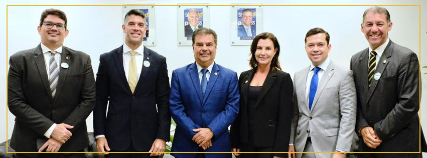 PRESIDENTE DA ANAUNI SE REÚNE COM O SENADOR NELSINHO TRAD